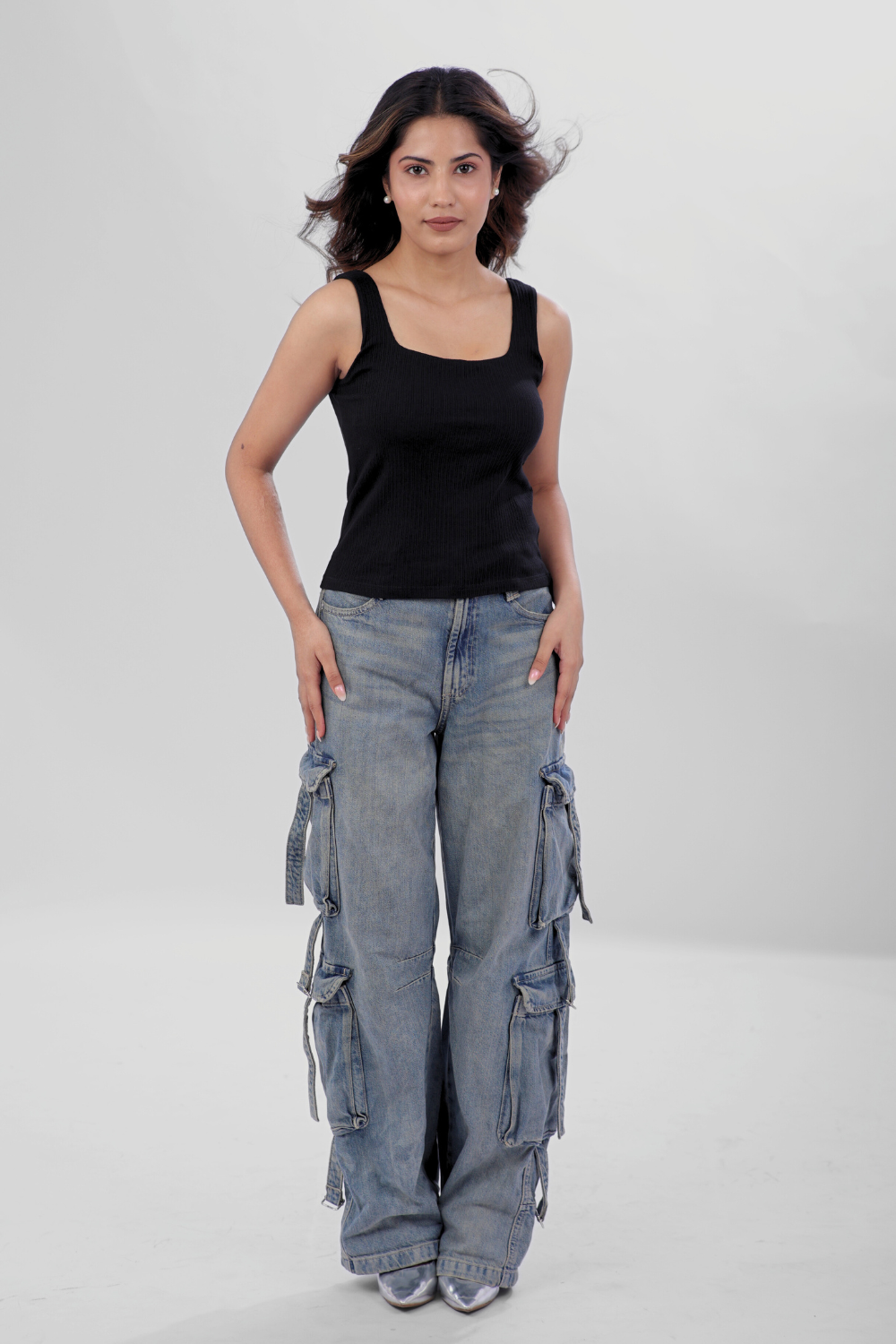 The 'Unhooked' Inbuilt Bra Top - Black