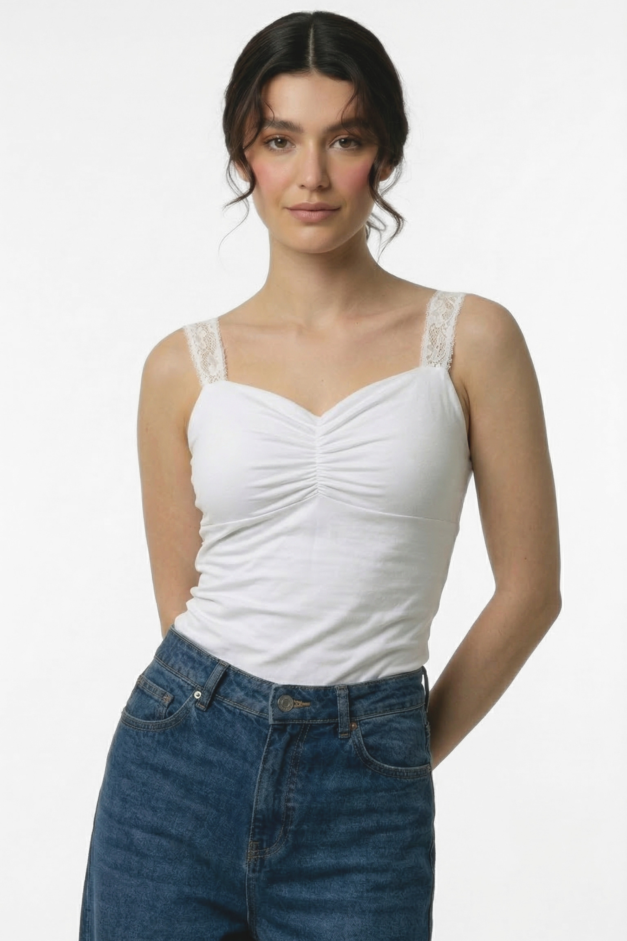 Lucy Lace Sweetheart Ruched Top- White