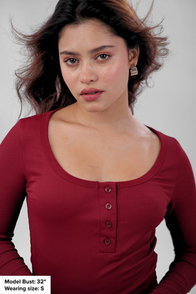 Ribelle Henley Button Up Top - Cherry Red