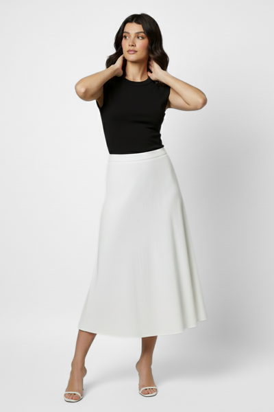 Muse Backless Inbuilt Bra Top - Jet Black
