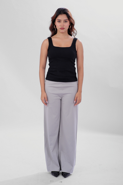 The 'Unhooked' Inbuilt Bra Top - Black