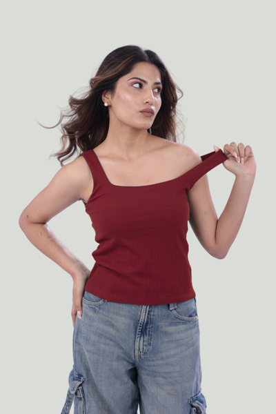 The 'Unhooked' Inbuilt Bra Top - Deep Red