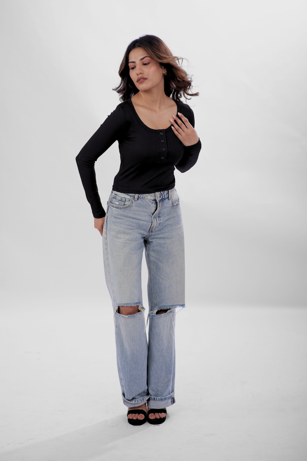 Ribelle Henley Button Up Top - Midnight Black